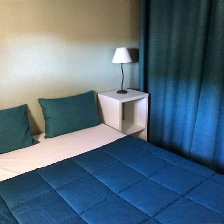 Villa Mitoyenne 6 Pers, Climatisée, Parking - Fr-1-607-151