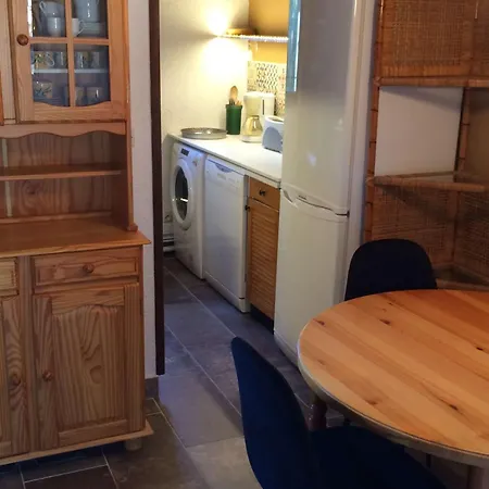 Villa Mitoyenne 6 Pers, Climatisée, Parking - Fr-1-607-151 *