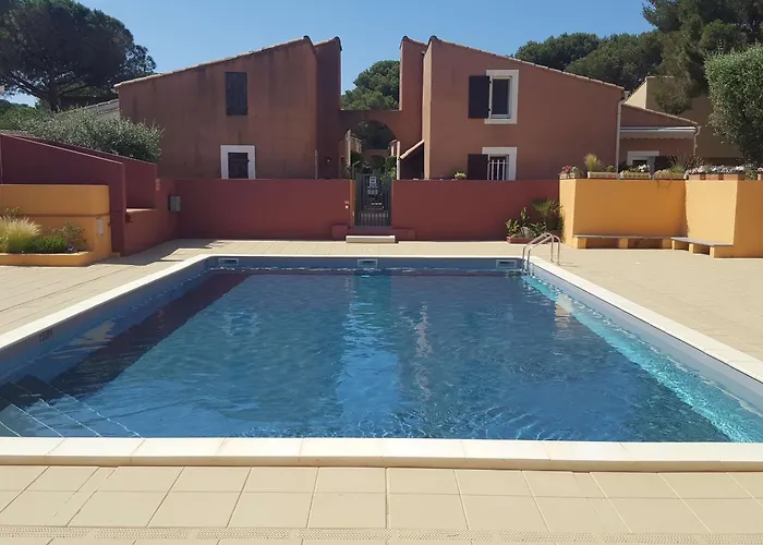 Villa Mitoyenne 6 Pers, Climatisée, Parking - Fr-1-607-151 Agde